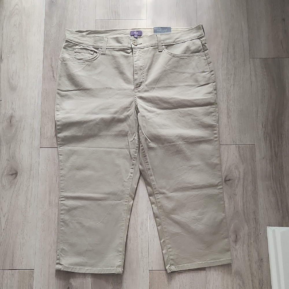 NYDJ Tan Cropped Pants